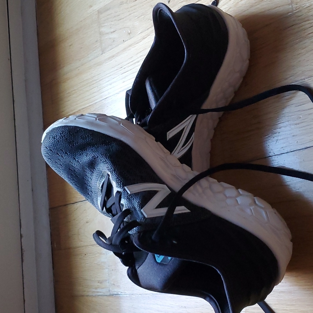 New Balance Fresh Foam Beacon Sneakers